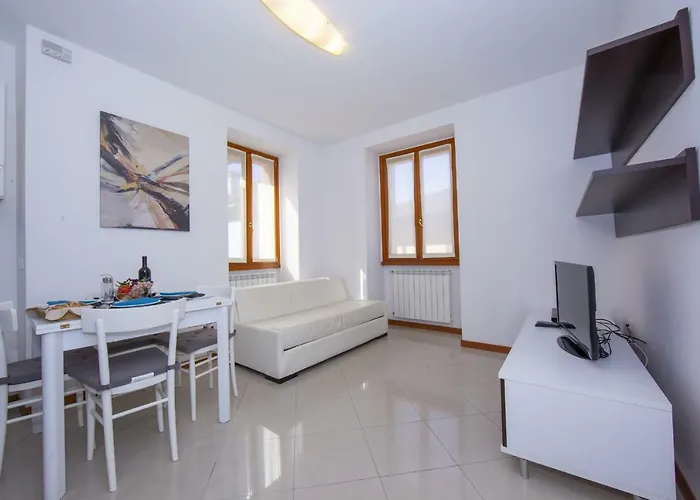 Lägenhet Fontana Del