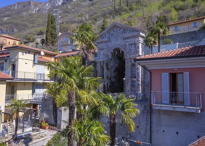 Fontana Del * Varenna