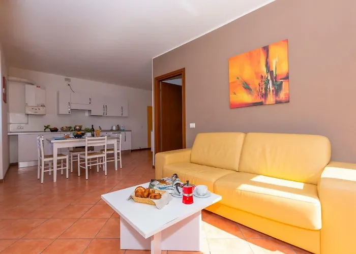 Fontana Del * Varenna