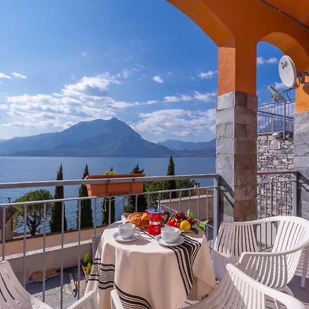 Fontana Del Appartement Varenna